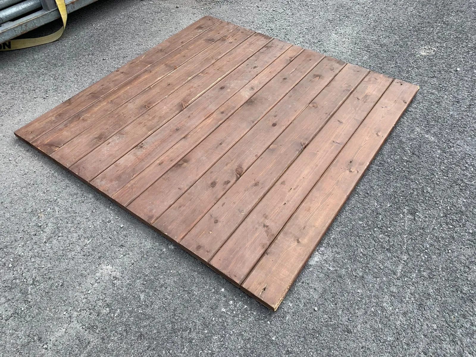 4'x4' Used Red Cedar Deck Tile PACK OF 10 Natural cedar Color