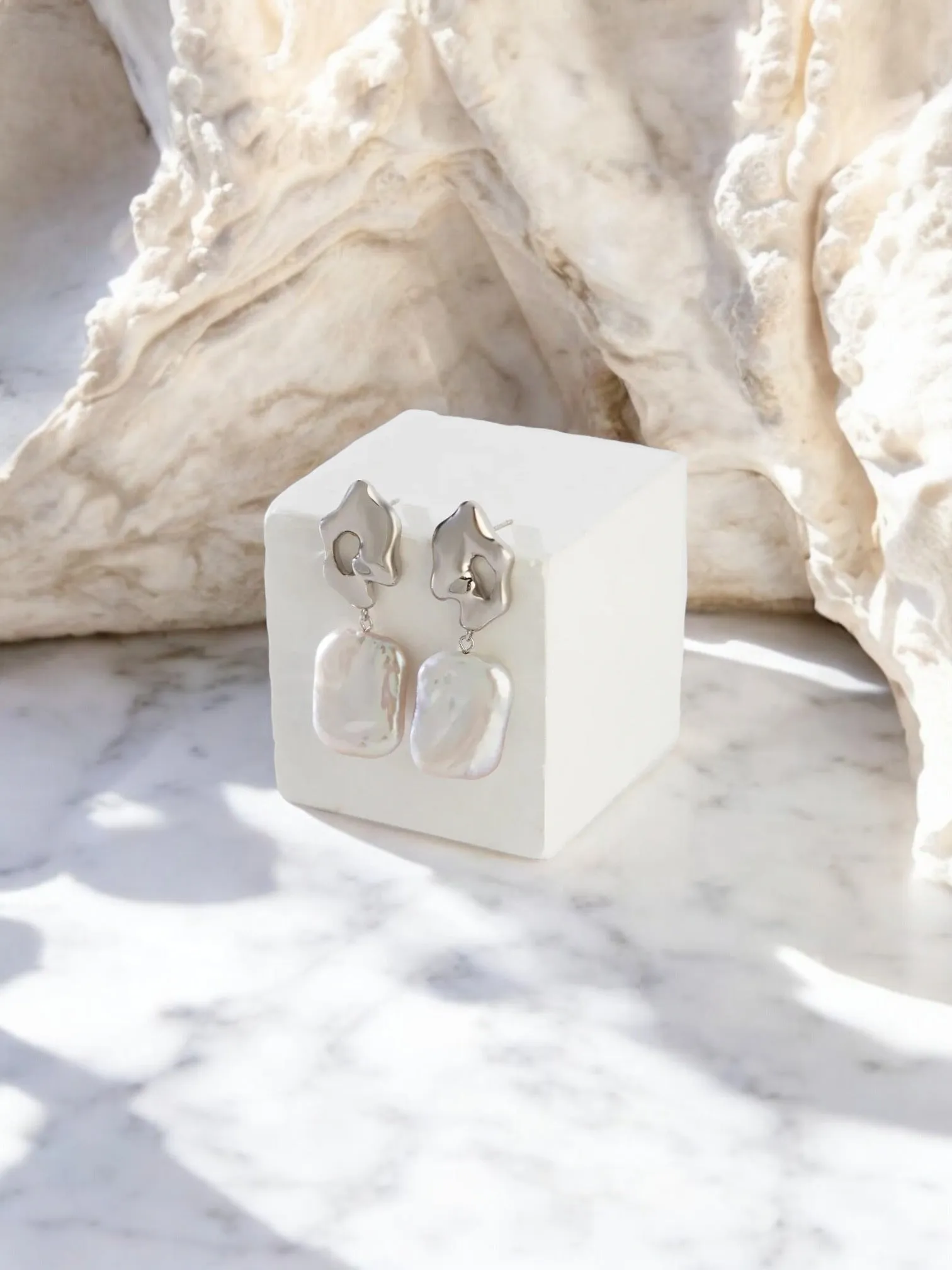 Aria - Simplicity Rectangle Baroque Pearl Earrings