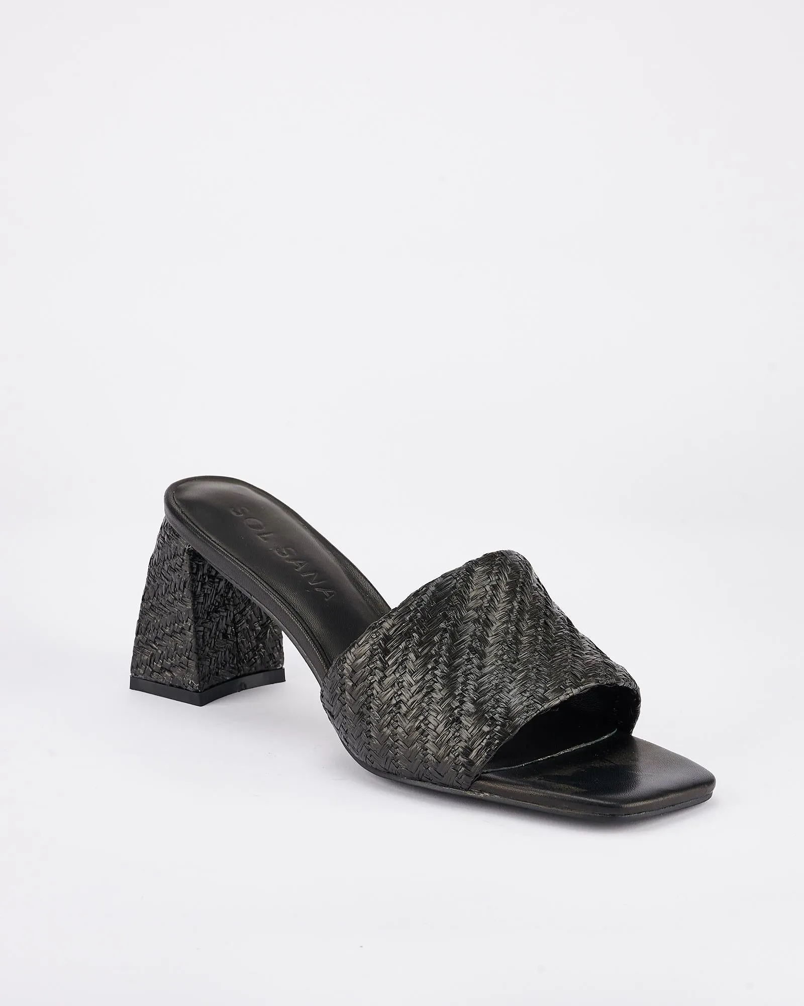 Lenny Mule Black Raffia