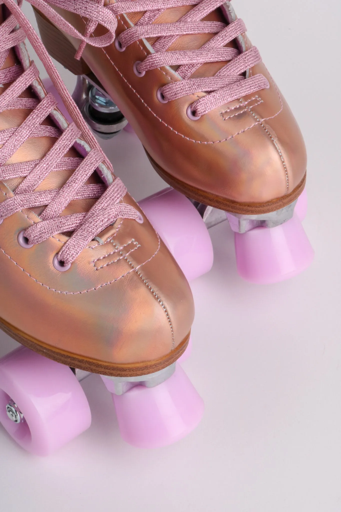 MIRAGE ROLLER SKATE Rainbow