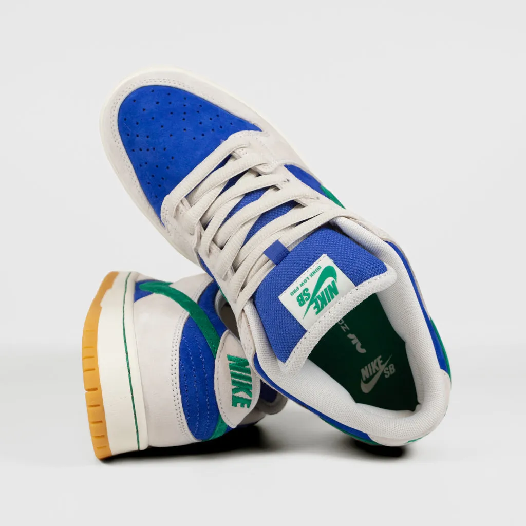 Nike SB - Dunk Low Pro Shoes - Phantom / Malachite  - Hyper Royal