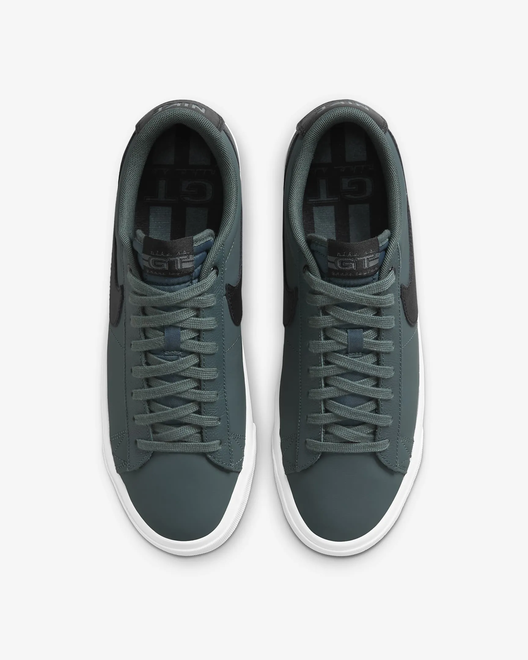 Nike SB Zoom Blazer Low Pro GT