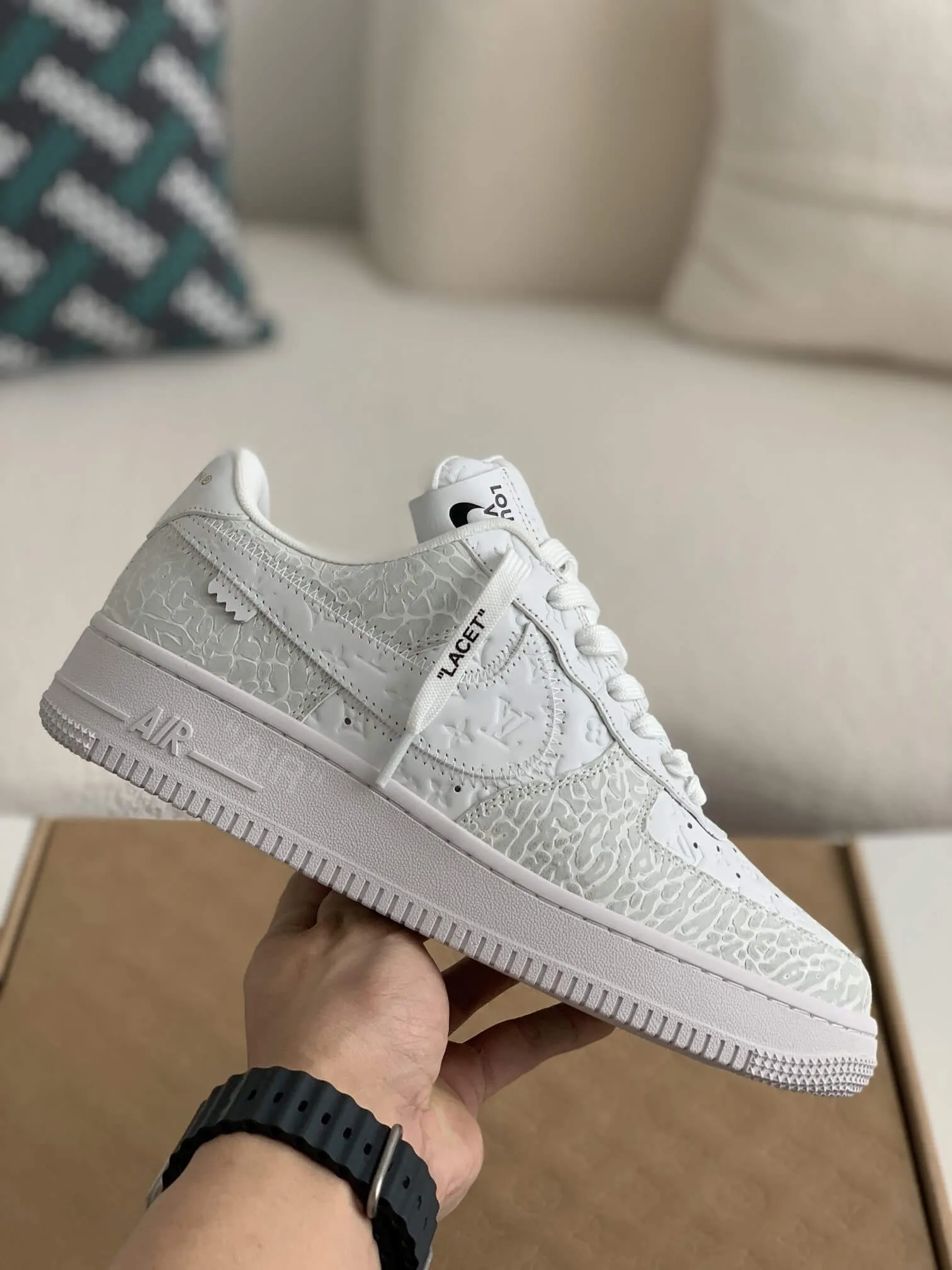 Nike x Louis Vuitton LV Air Force 1 All White Patterned Sneakers