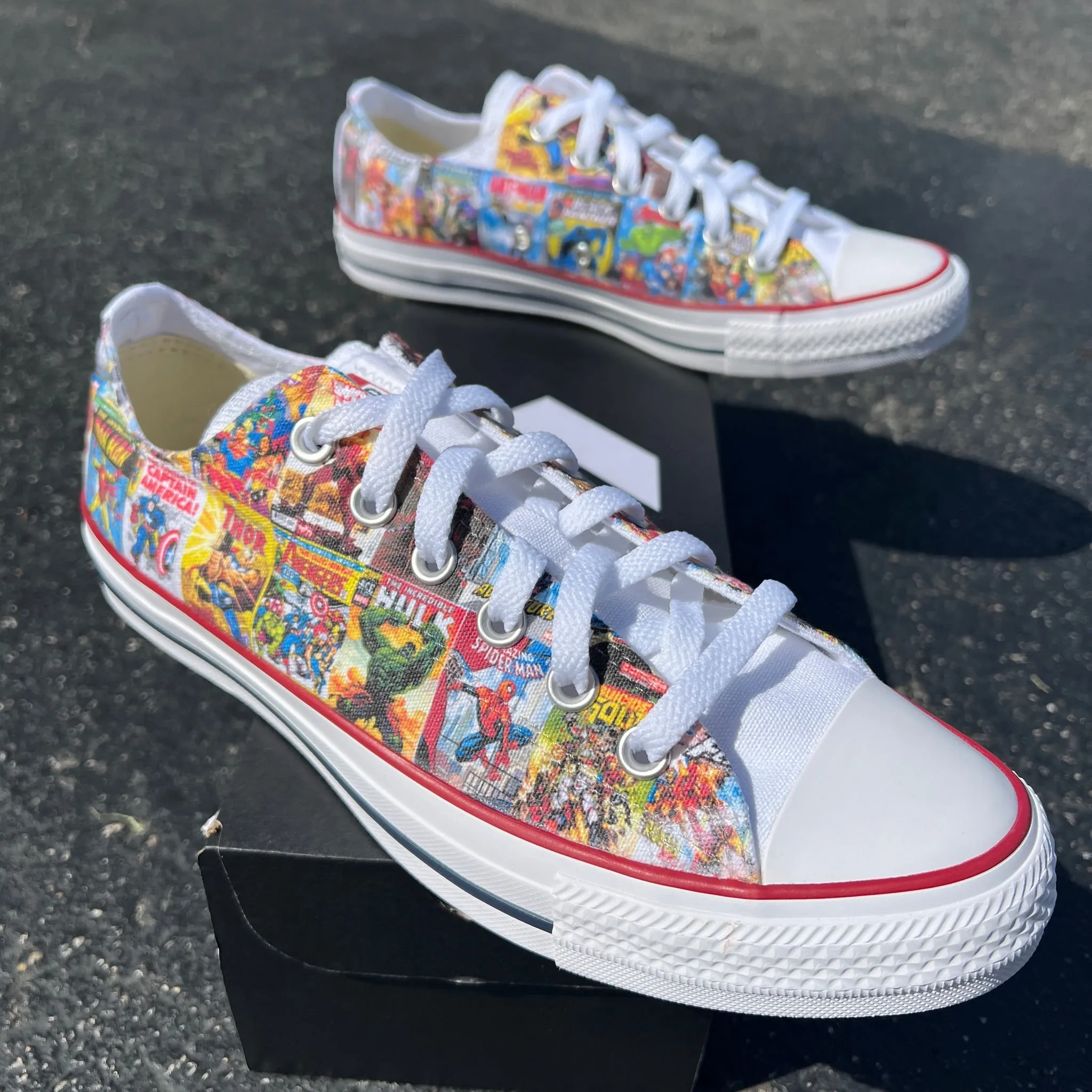 Super Hero Comic Book Low Top