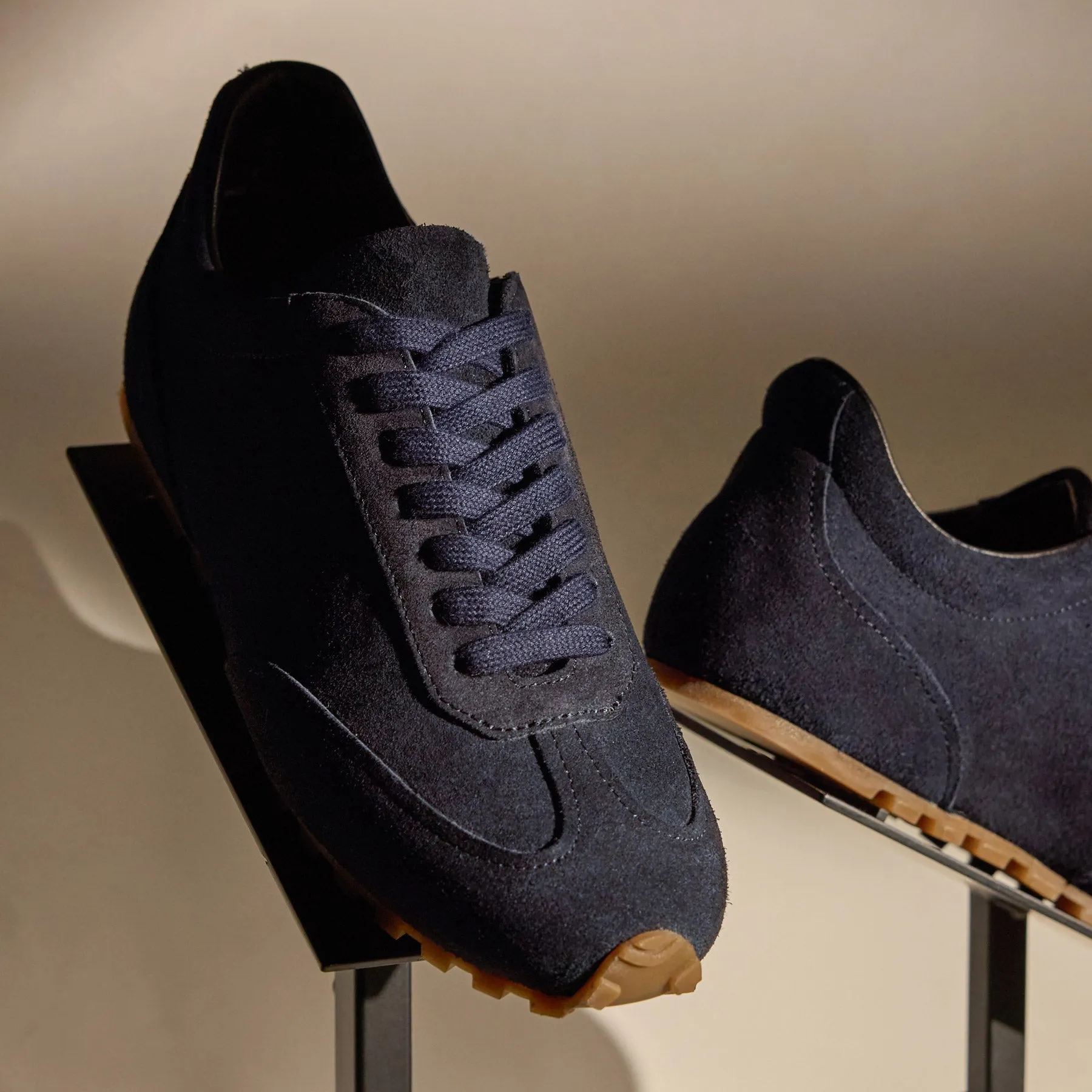 Women's Suede Low Running Sneaker - Navy