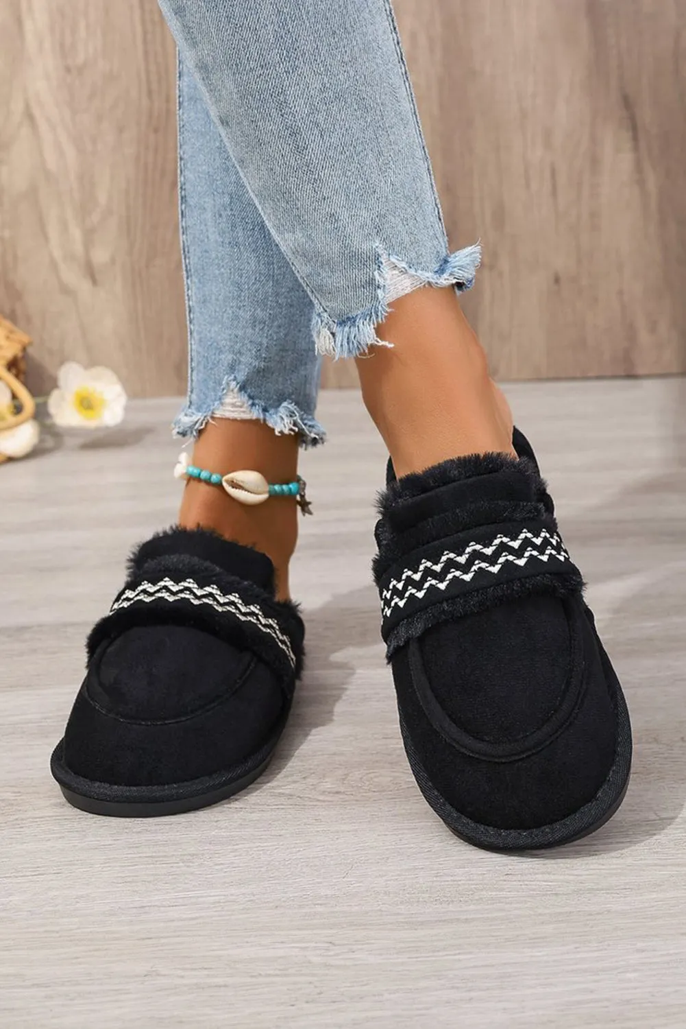 Women's Suede Wavy Striped Plush Lined Slippers