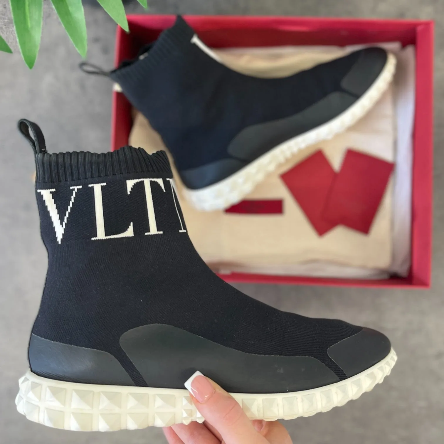 Women's Vltn Sock High Trainers Black Size EU 37 / UK 4